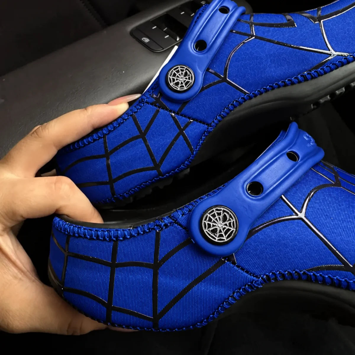Crocs Édition Spider-Man Bleu Électrique