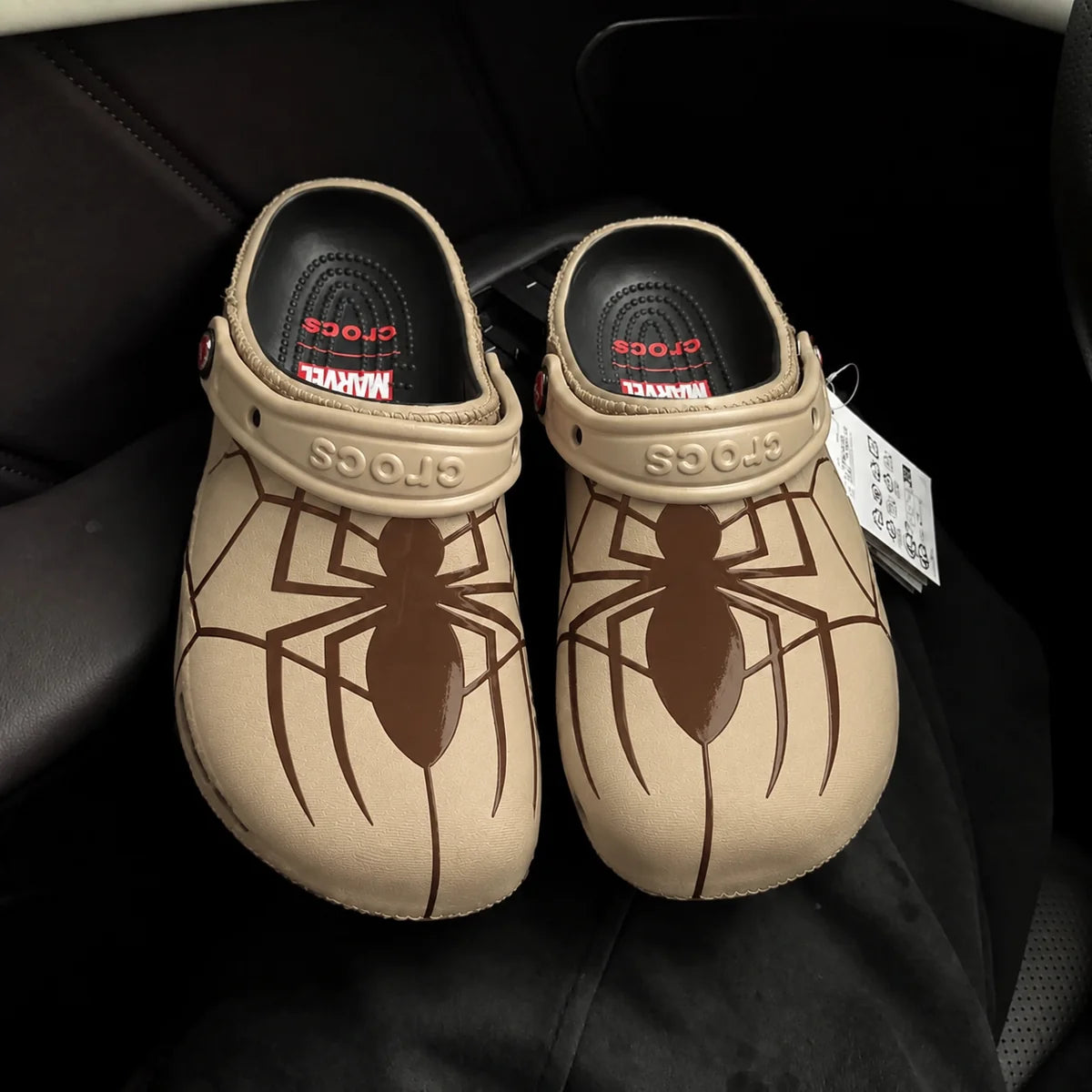Crocs Édition Spider-Man Beige Édition Limitée